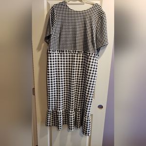 Plus size Asos dress - Check print- Size 16